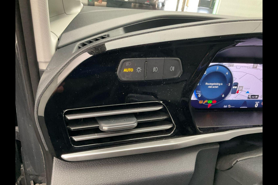 Ford Transit Connect 2.0 EcoBlue L2 Limited 122pk | Adaptieve Cruise | Stoelverwarming | Trekhaak