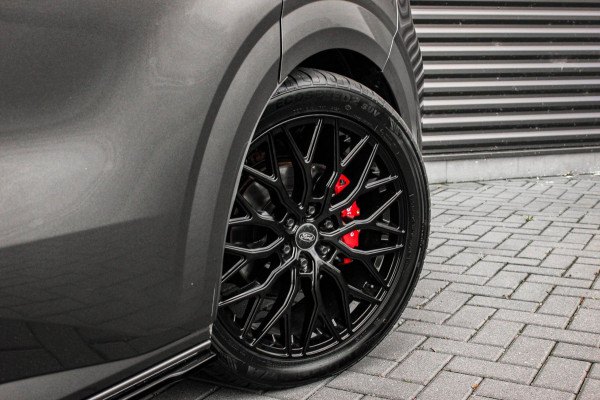 Ford Transit Custom 2.0 TDCI L2H1 136PK DC / DUBBEL CABINE / JB- EDITION / APPLE CARPLAY / 5- ZITS /MY2024/ CAMERA / FULL BLACK