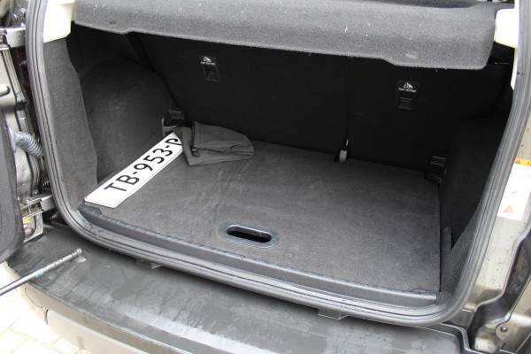 Ford EcoSport 1.0 EcoBoost 125PK Titanium | Automaat | Trekhaak | BLIS | Winterpack | Navigatie