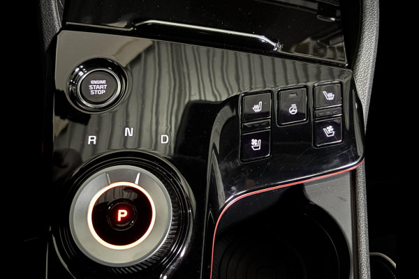 Kia Sportage 1.6 T-GDi Plug-in Hybrid AWD GT-Line Navigatie Carplay/Android Auto Climate Control 360 Camera Stoelverwarming V+A Elektrische koffer Full LED