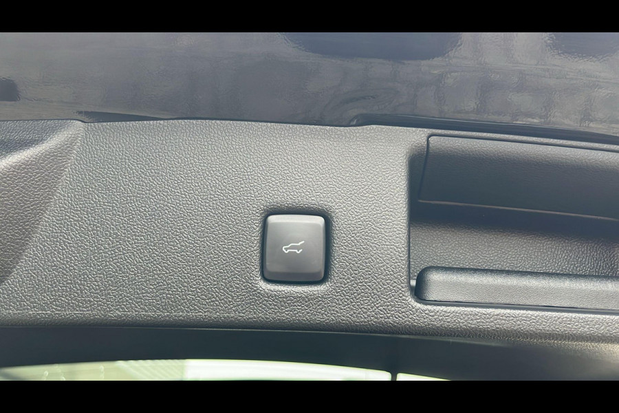 Ford Kuga 2.5 PHEV ST-Line X 243pk | Driver Assistance Pack | Winterpack | Technology Pack | 2.100kg Trekgewicht