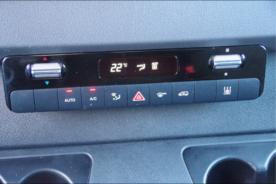 Mercedes-Benz Sprinter 319 3.0 CDI V6 L2H2 AUT. LED, 360 CAMERA, ADAPT. CRUISE, TREKHAAK, MBUX 10'', STANDKACHEL, NAVI, CLIMA, PARKEERSENSOREN, APPLE C