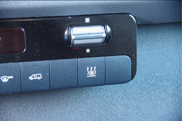 Mercedes-Benz Sprinter 319 3.0 CDI V6 L2H2 AUT. LED, 360 CAMERA, ADAPT. CRUISE, TREKHAAK, MBUX 10'', STANDKACHEL, NAVI, CLIMA, PARKEERSENSOREN, APPLE C