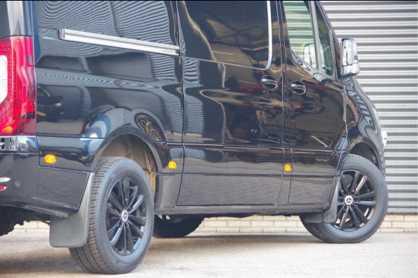 Mercedes-Benz Sprinter 319 3.0 CDI V6 L2H2 AUT. LED, 360 CAMERA, ADAPT. CRUISE, TREKHAAK, MBUX 10'', STANDKACHEL, NAVI, CLIMA, PARKEERSENSOREN, APPLE C