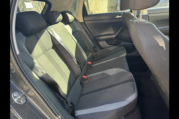 Volkswagen Polo 1.5 TSI Highline AUTOMAAT / CLIMA / CRUISE / STOELVERWARMING