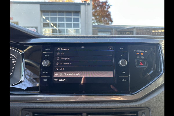 Volkswagen Polo 1.5 TSI Highline AUTOMAAT / CLIMA / CRUISE / STOELVERWARMING