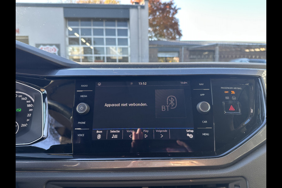 Volkswagen Polo 1.5 TSI Highline AUTOMAAT / CLIMA / CRUISE / STOELVERWARMING