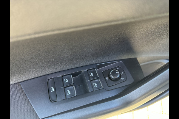 Volkswagen Polo 1.5 TSI Highline AUTOMAAT / CLIMA / CRUISE / STOELVERWARMING