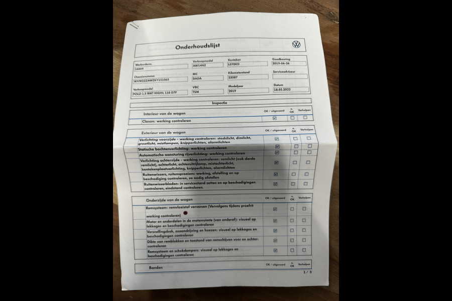 Volkswagen Polo 1.5 TSI Highline AUTOMAAT / CLIMA / CRUISE / STOELVERWARMING