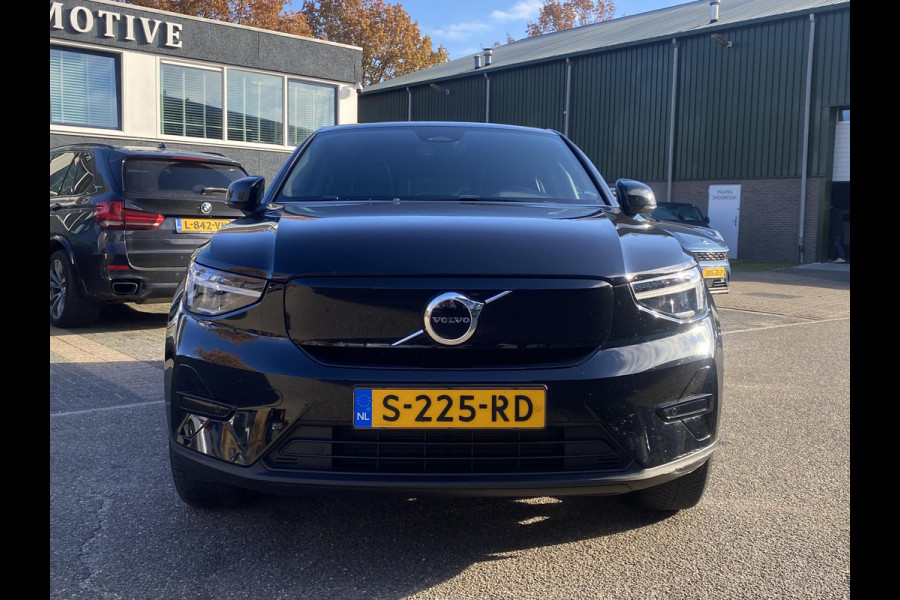 Volvo C40 Recharge Plus 69 kWh STOEL/ STUURVERW. | PANO| WARMTEPOMP| ELEK. TREKHAAK| ELEK. ACHTERKLEP| DODE HOEK|