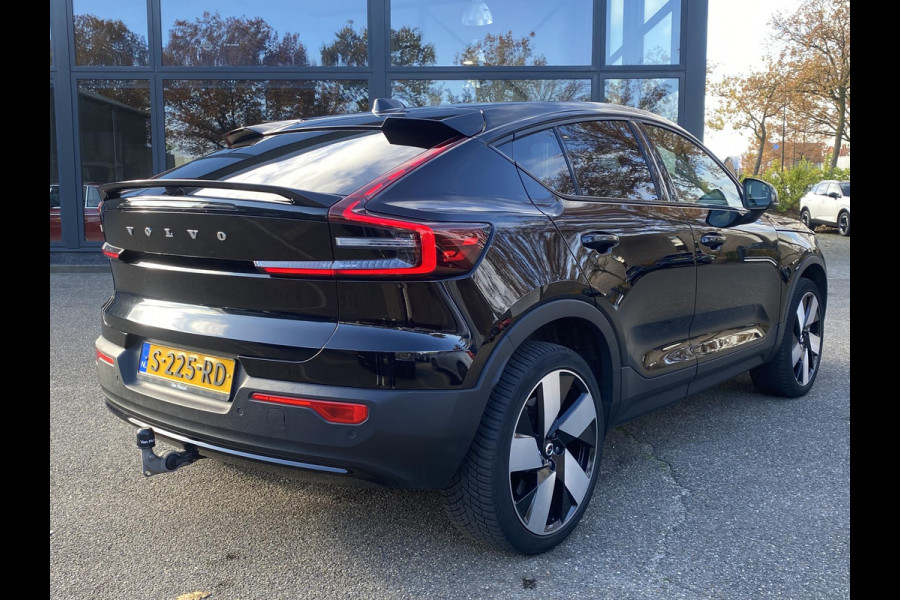 Volvo C40 Recharge Plus 69 kWh STOEL/ STUURVERW. | PANO| WARMTEPOMP| ELEK. TREKHAAK| ELEK. ACHTERKLEP| DODE HOEK|