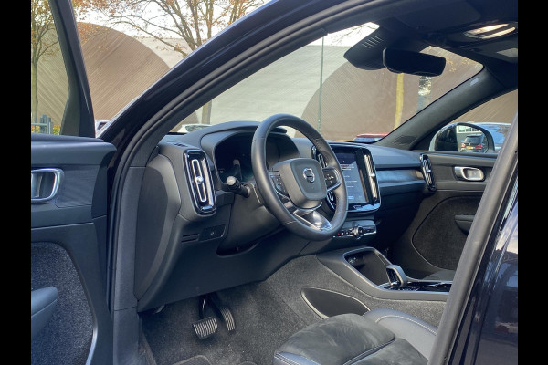 Volvo C40 Recharge Plus 69 kWh STOEL/ STUURVERW. | PANO| WARMTEPOMP| ELEK. TREKHAAK| ELEK. ACHTERKLEP| DODE HOEK|