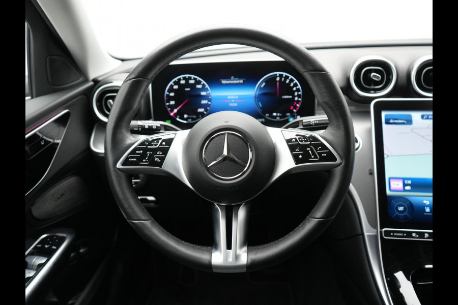 Mercedes-Benz C-Klasse Estate 300e Facelift Plug In Hybrid 313pk Dealer O.H PHEV | Trekhaak Af Fabriek | Adaptive Cruise | Burmester Soundsystem |  Digital LED | Camera | Sportstoelen Verwarmd | Sfeerverlichting | Pilot Assist | Navigatie | Virtual | DAB |