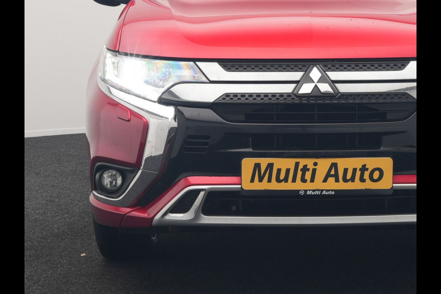 Mitsubishi Outlander 2.4 Intense Plug In Hybrid 225pk Dealer O.H. PHEV | Cruise Control | Camera | Alcantara Sporstoelen Verwarmd | Keyless | Apple Carplay | Navigatie | DAB |