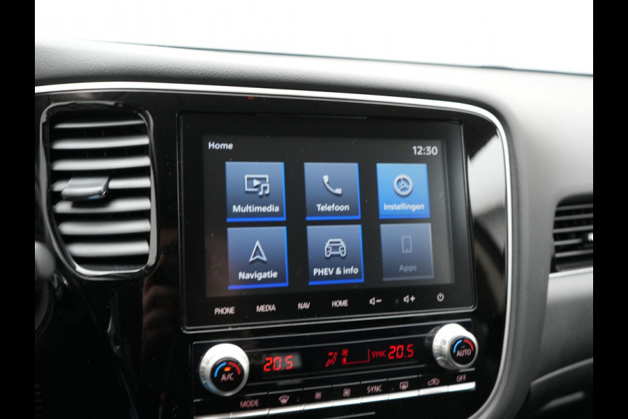 Mitsubishi Outlander 2.4 Intense Plug In Hybrid 225pk Dealer O.H. PHEV | Cruise Control | Camera | Alcantara Sporstoelen Verwarmd | Keyless | Apple Carplay | Navigatie | DAB |