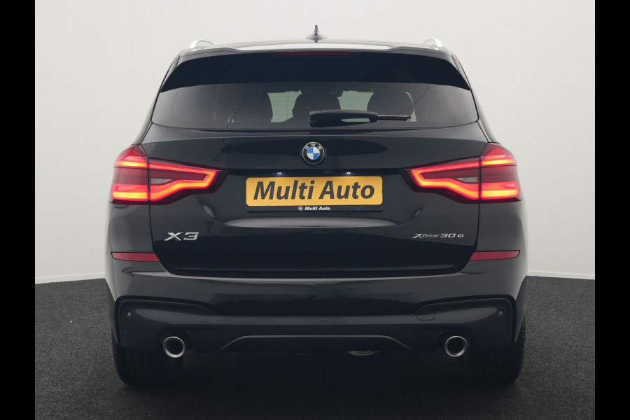 BMW X3 xDrive30e M Sport Plug In Hybrid 293pk Dealer O.H. PHEV | Trekhaak Af Fabriek | Adaptive Cruise | Camera | Apple Carplay | Lederen Sportstoelen Verwarmd | Sfeerverlichting |  Navigatie |