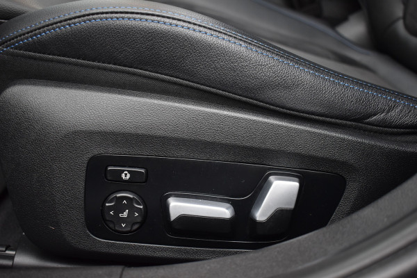 BMW 3 Serie Touring 330e 290PK M-SPORT HIGH EXECUTIVE 360-CAMERA/HEAD-UP/PANORAMADAK