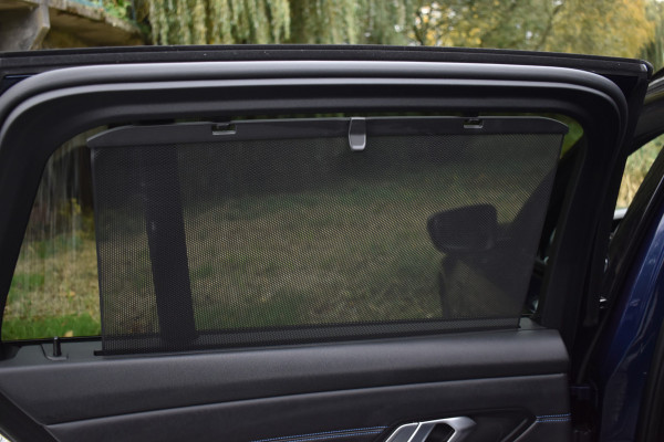 BMW 3 Serie Touring 330e 290PK M-SPORT HIGH EXECUTIVE 360-CAMERA/HEAD-UP/PANORAMADAK