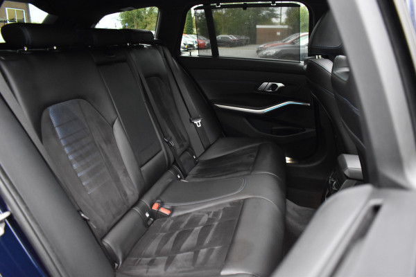BMW 3 Serie Touring 330e 290PK M-SPORT HIGH EXECUTIVE 360-CAMERA/HEAD-UP/PANORAMADAK