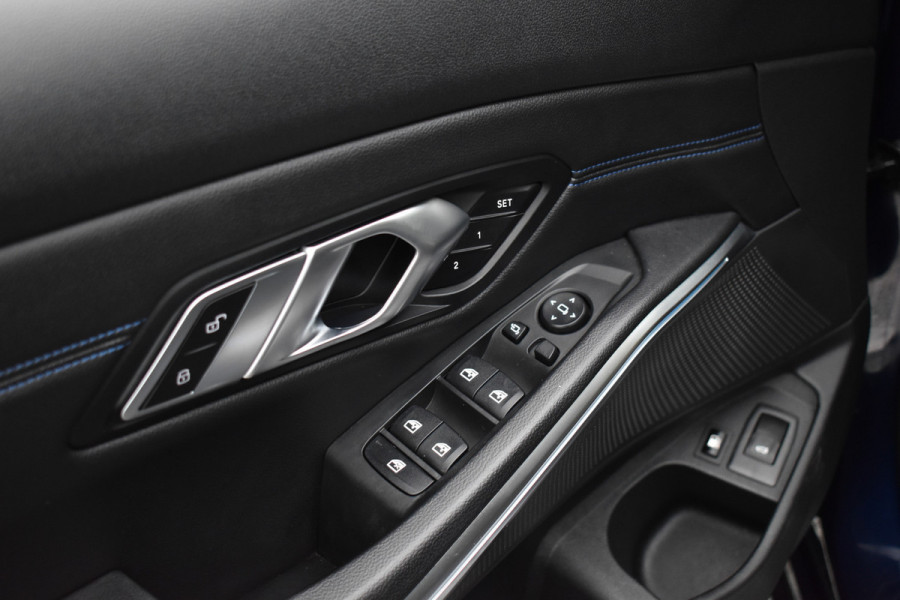 BMW 3 Serie Touring 330e 290PK M-SPORT HIGH EXECUTIVE 360-CAMERA/HEAD-UP/PANORAMADAK