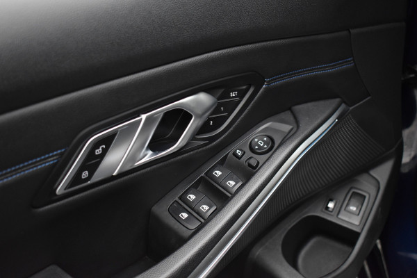 BMW 3 Serie Touring 330e 290PK M-SPORT HIGH EXECUTIVE 360-CAMERA/HEAD-UP/PANORAMADAK