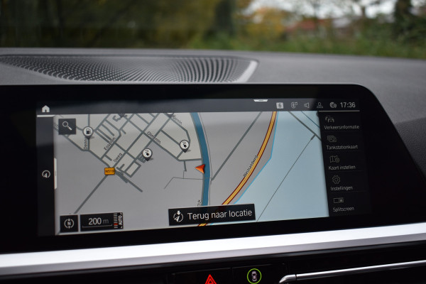 BMW 3 Serie Touring 330e 290PK M-SPORT HIGH EXECUTIVE 360-CAMERA/HEAD-UP/PANORAMADAK