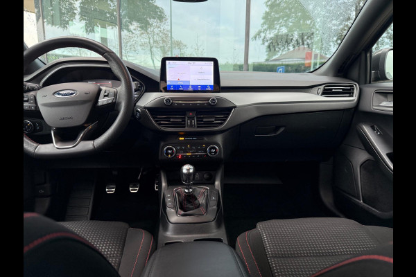 Ford FOCUS Wagon 1.0 EcoBoost Hybrid ST Line - Navi - Winterpakket - Climate - Parkeerhulp - org.NL