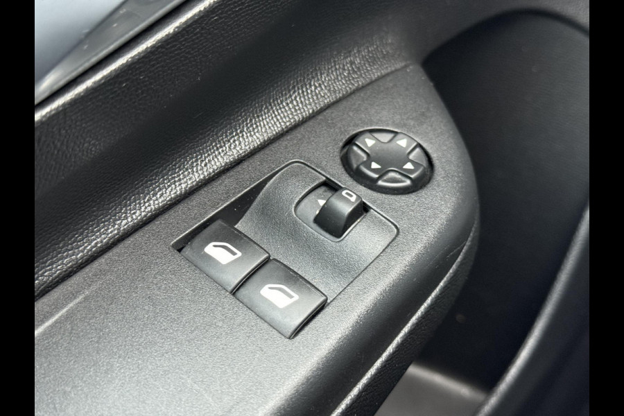 Opel Corsa 1.2 Edition 2e Eigenaar,Dealer Onderhouden,Navi,6 Bak,Pdc,5 Deurs,Airco,Cruise,102pk,N.A.P,Apk tot 07-2026