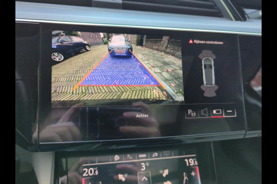 Audi e-tron 55 quattro Business edition Plus 95 kWh NL AUTO | CAMERA | PANO |