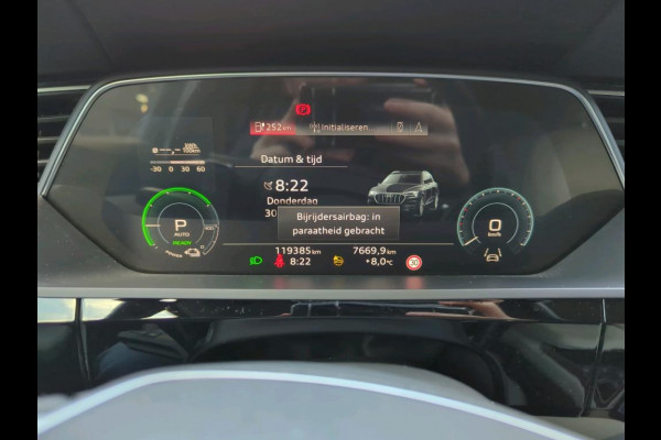 Audi e-tron 55 quattro Business edition Plus 95 kWh NL AUTO | CAMERA | PANO |
