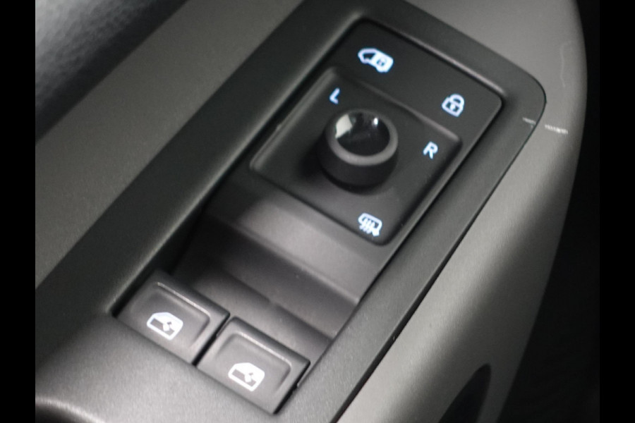 Volkswagen ID. Buzz Cargo 77 kWh 204pk Trekhaak 3zits LED Cruise control Navigatie/ Apple Carplay Achterklep