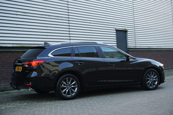 Mazda 6 Sportbreak 2.0 SkyActiv-G 165 Zwart metallic/Trekhaak/Head-Up /Nederlandse auto.