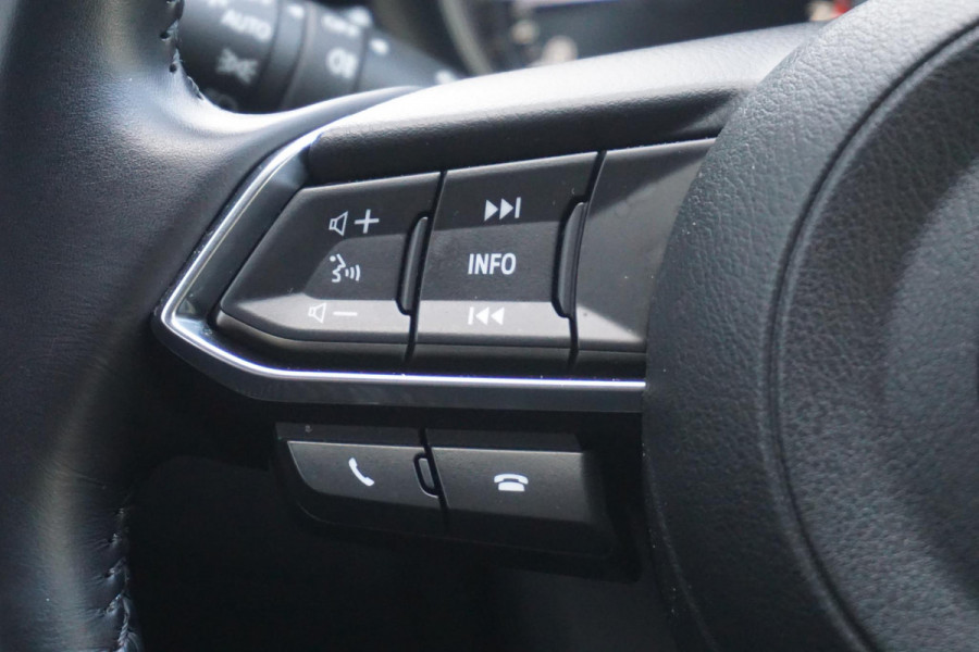 Mazda 6 Sportbreak 2.0 SkyActiv-G 165 Zwart metallic/Trekhaak/Head-Up /Nederlandse auto.