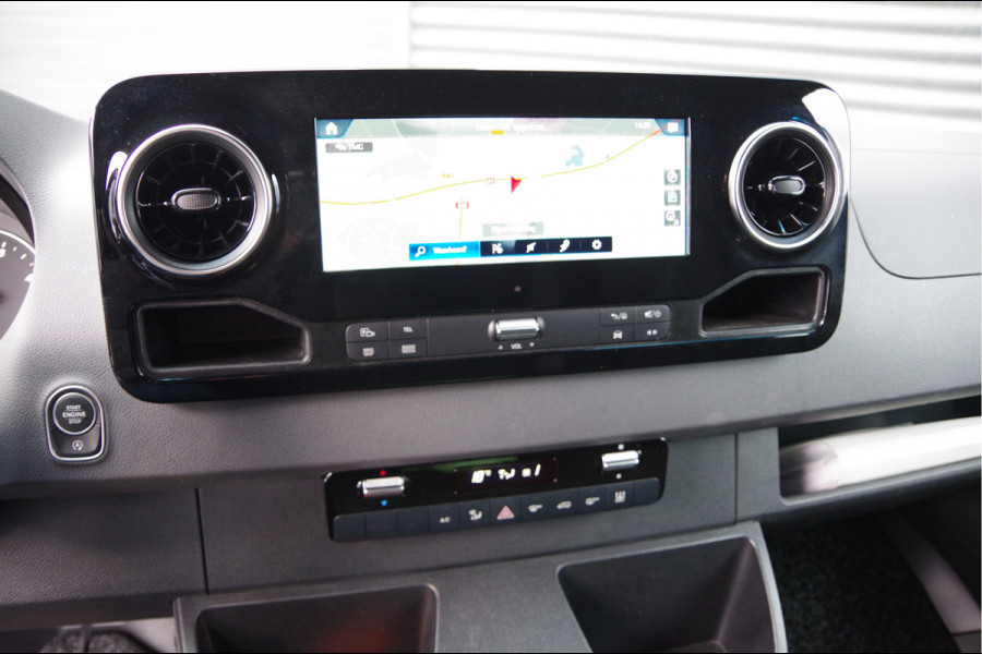 Mercedes-Benz Sprinter 319 3.0 CDI V6 L2H1 AUT. LED, TREKHAAK, ADAPT. CRUISE, STANDKACHEL, MBUX 10'', CAMERA, NAVI, CLIMA