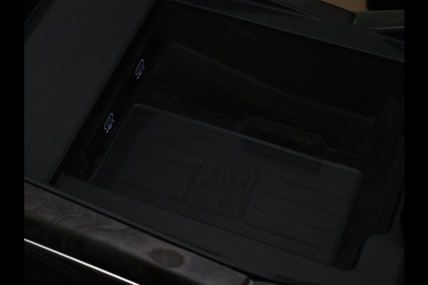 Audi Q8 55 TFSI e quattro Pro Line Plus [SCHUIFKANTELDAK, MEMORY SEATS, ADAPTIVE CRUISE CONTROL, PDC V+A, CAMERA, BANG & OLUFSEN, APPLE CARPLAY, ANDROID AUTO, NIEUWSTAAT]