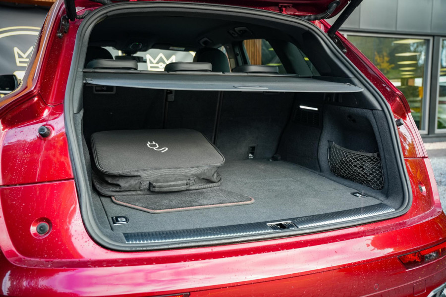 Audi Q5 55 TFSI e quattro Competition S Line Adapt. Cruise Luxe Leder Stoelverw. B&O Luchtvering 21''LM