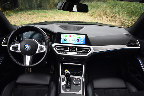 BMW 3 Serie Touring 330e 290PK M-SPORT HIGH EXECUTIVE 360-CAMERA/HEAD-UP/PANORAMADAK