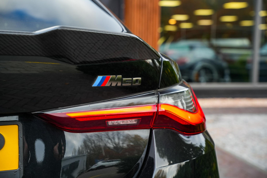 BMW i4 M50 High Executive 84 kWh Carbon Adapt. Cruise HeadUp Luxe Leder 20"LM Individual