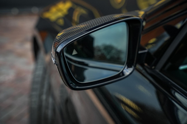 BMW i4 M50 High Executive 84 kWh Carbon Adapt. Cruise HeadUp Luxe Leder 20"LM Individual