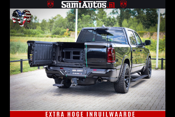 Dodge Ram 1500 Limited Night H.O 540HP 706Nm | Massage + Full Option | De Meest Luxe en Volle Pick-Up in zijn Klasse | Comfortabele Dubbele Cabine met Royale 5 Zitplaatsen | BPM vrij | Nu Leverbaar uit Voorraad | Voorraad Nr 2370 - 5411