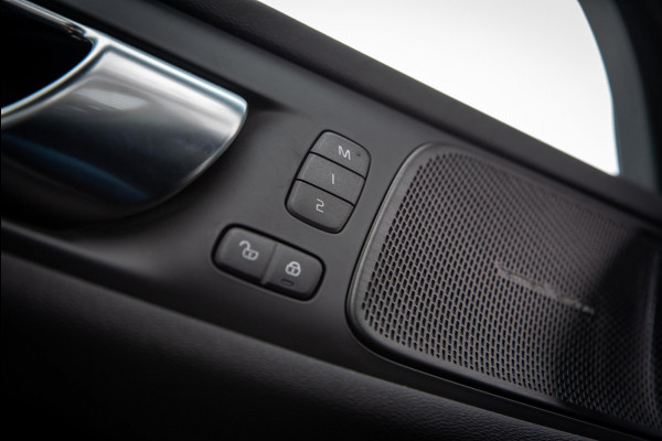 Volvo V60 2.0 T8 AWD Polestar Engineered Panodak HUD Adapt. cruise Stuurverw. Camera