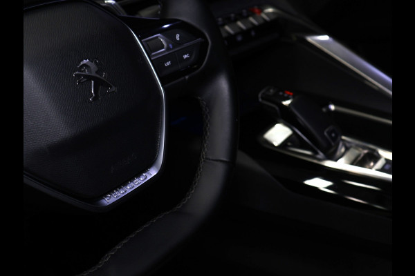 Peugeot 5008 1.2 PureTech Allure [APPLE CARPLAY, PARKEERSENSOREN, SPORTSTOELEN, WIRELESS CHARGING, 19 INCH VELGEN, GETINTE ACHTERRUITEN, NIEUWSTAAT]