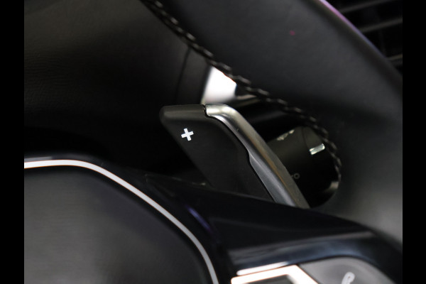 Peugeot 5008 1.2 PureTech Allure [APPLE CARPLAY, PARKEERSENSOREN, SPORTSTOELEN, WIRELESS CHARGING, 19 INCH VELGEN, GETINTE ACHTERRUITEN, NIEUWSTAAT]