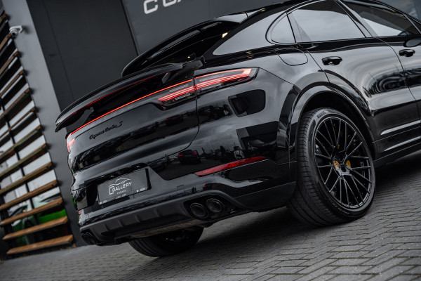 Porsche Cayenne Coupé 4.0 Turbo S E-Hybrid - Sport Chrono Plus | Keramisch | Panorama | Luchtvering | Bose