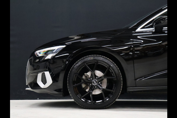 Audi A3 Sportback 30 TFSI Sport [PANORAMADAK, APPLE CARPLAY, VERKEERSBORDDETECTIE, DIGITAL DASHBOARD,NIEUWSTAAT]