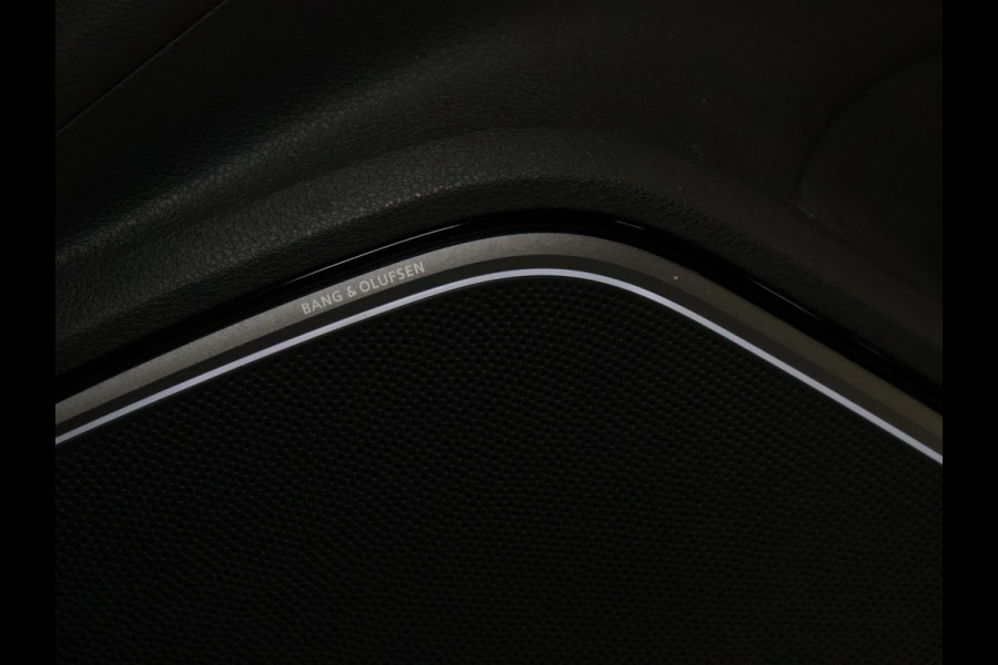 Audi A3 Sportback 35 TFSI CoD Advance Sport S Line [BANG&OLUFSEN SOUND, DIGITAL COCKPIT, STOELVERWARMING, S LINE SPORTSTOELEN, NIEUWSTAAT]