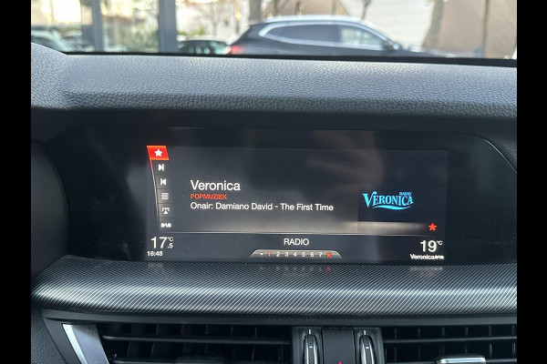 Alfa Romeo Stelvio 2.0 T AWD Super Q4| BOMVOL| STOEL/ STUURVERW.| ELEK. ACHTERKLEP| CAMERA| MEM. STOEL| DODE HOEK| APPLE CARPLAY|