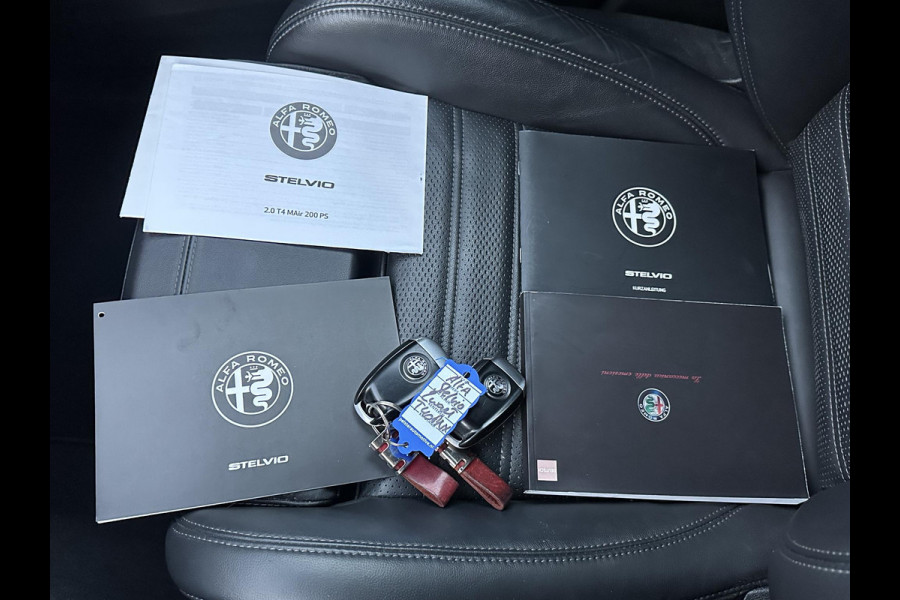 Alfa Romeo Stelvio 2.0 T AWD Super Q4| BOMVOL| STOEL/ STUURVERW.| ELEK. ACHTERKLEP| CAMERA| MEM. STOEL| DODE HOEK| APPLE CARPLAY|