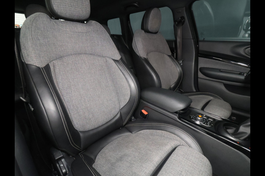 MINI Clubman 1.5 Cooper Salt Business [JWC INTERIEUR, NAVIGATIE, BLUETOOTH, HEAD-UP DISPLAY, CRUISE CONTROL, NIEUWSTAAT]
