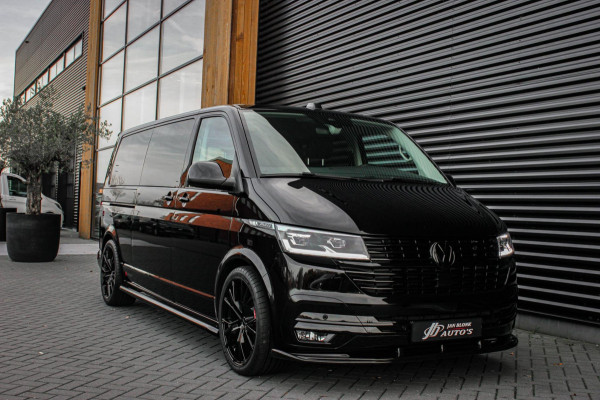 Volkswagen Transporter 2.0 TDI L2H1 30 DC BULLI 150PK DUBBEL CABINE / LEDEREN BEKLEDING / PDC / VERLAGINGSVEREN / APPLE CARPLAY /